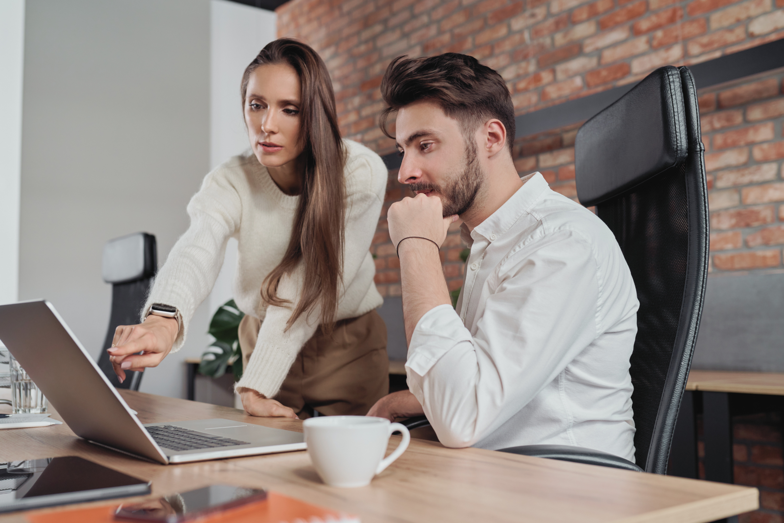 Employee Onboarding Experience: 7 Simple Tips